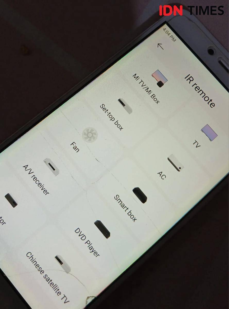 Fitur remote di smartphone. 