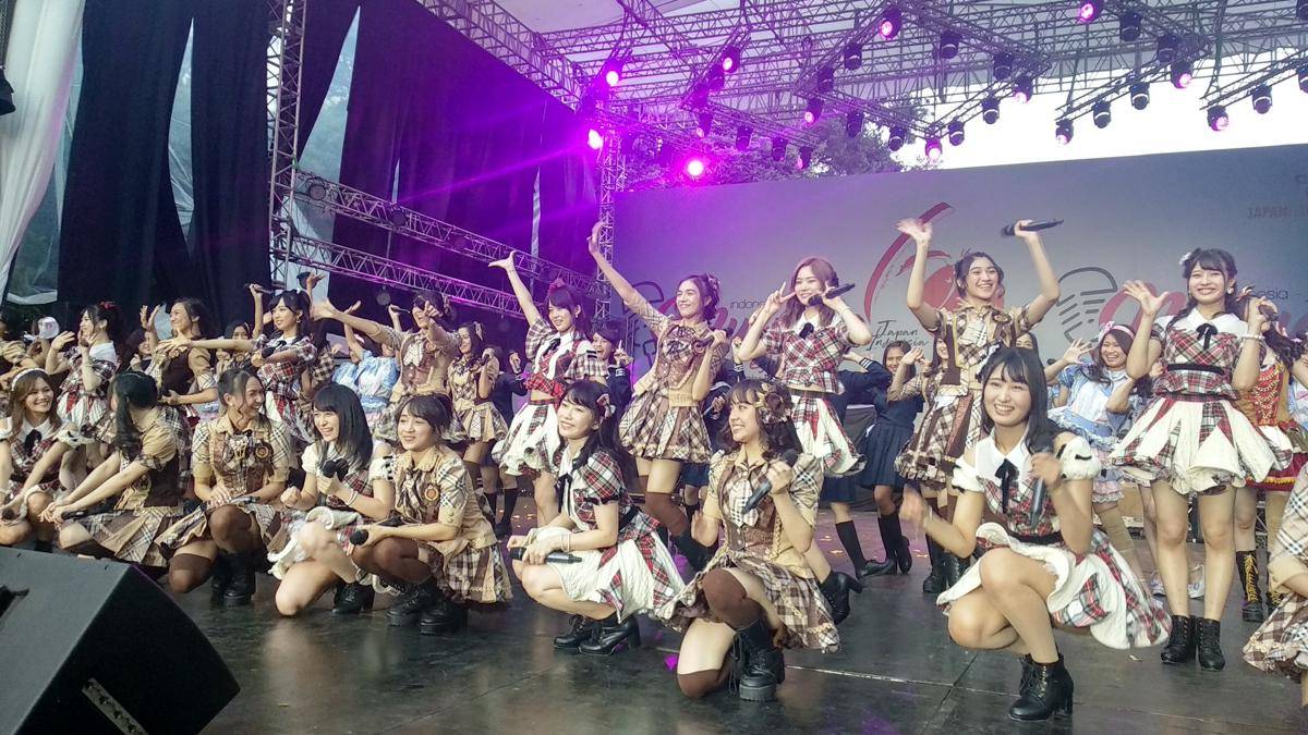 Member JKT48 dan AKB48