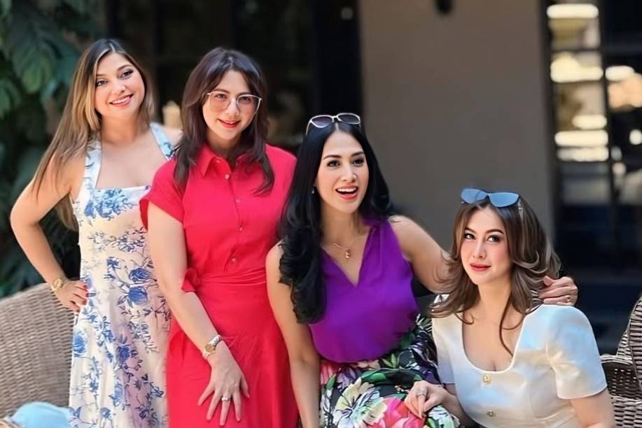 reuni Diah Permatasari, Cut Keke, Sarah Azhari, dan Diana Pungky