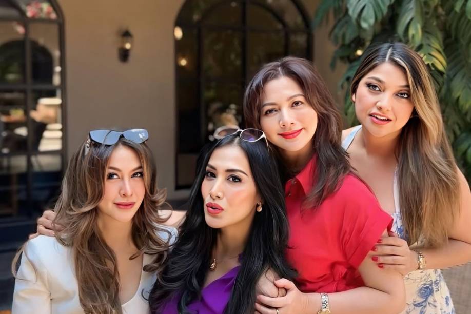 reuni Diah Permatasari, Cut Keke, Sarah Azhari, dan Diana Pungky