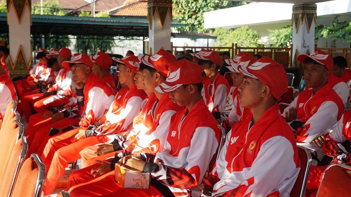 Potret atlet Tim Sepak Bola dan Futsal Putra Kontingen Kota Yogyakarta 