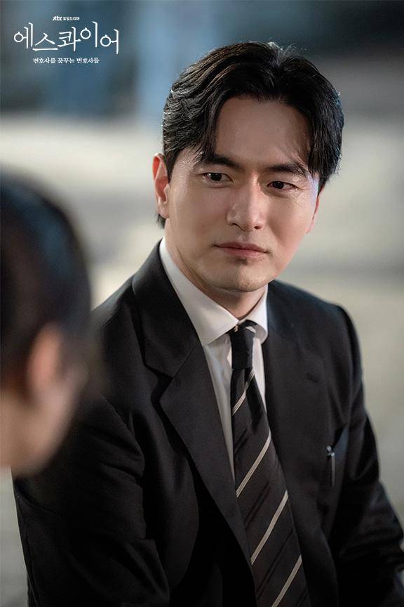 still cuts drama Beyond the Bar