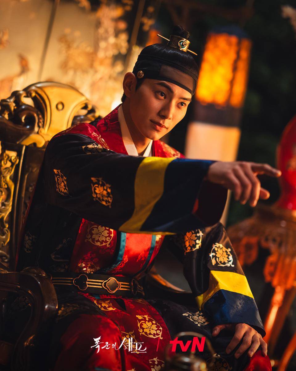 cuplikan drama Bon Appetit, Your Majesty (instagram.com/tvn_drama)