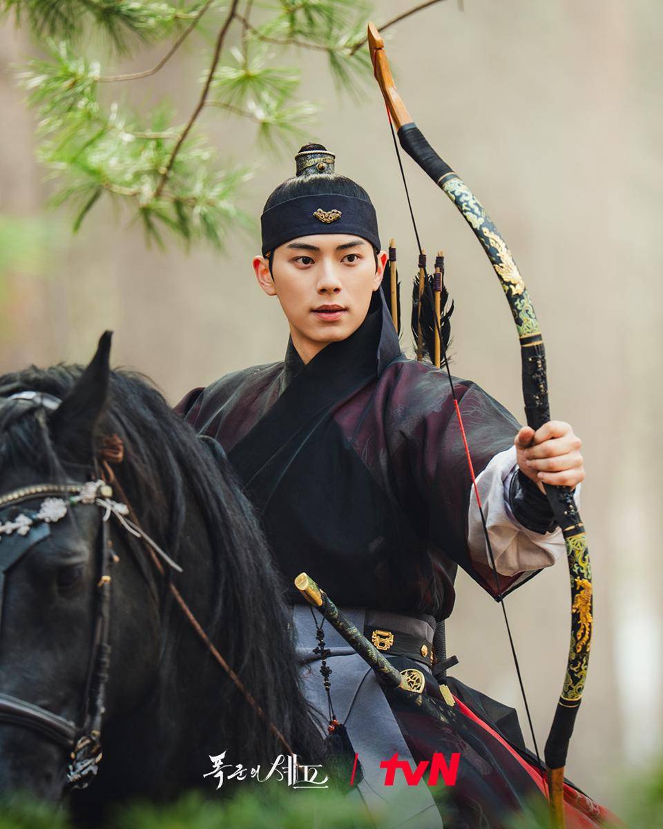 cuplikan drama Bon Appetit, Your Majesty (instagram.com/tvn_drama)