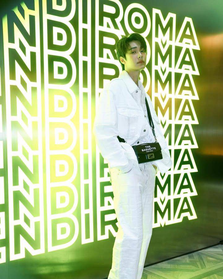 styling white pants ala Dew Jirawat (Instagram.com/dew_jsu)