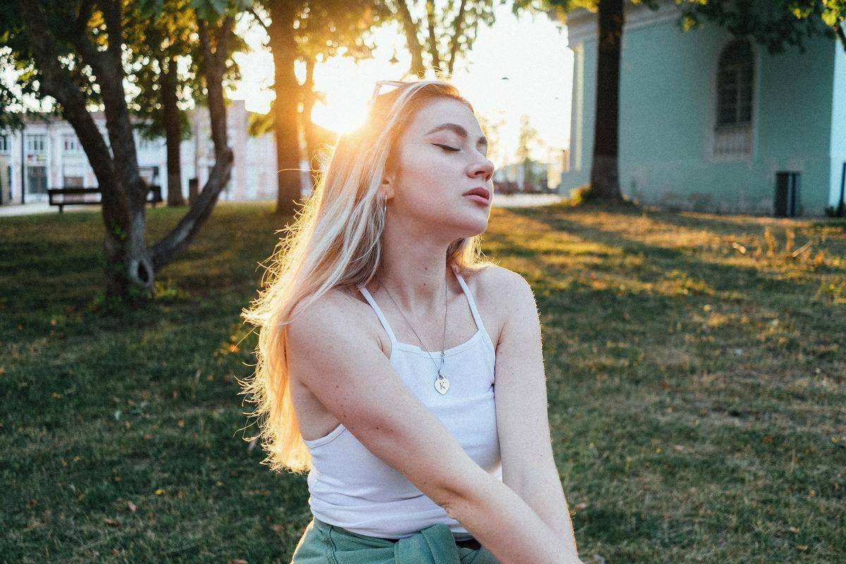 ilustrasi girl (unsplash.com/iam_os)