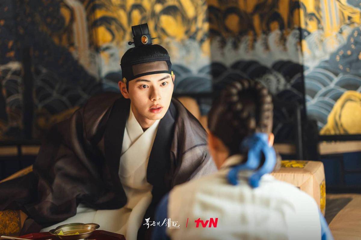 Cuplikan drama Korea Bon Appetit, Your Majesty (dok. tvN/Bon Appetit, Your Majesty)