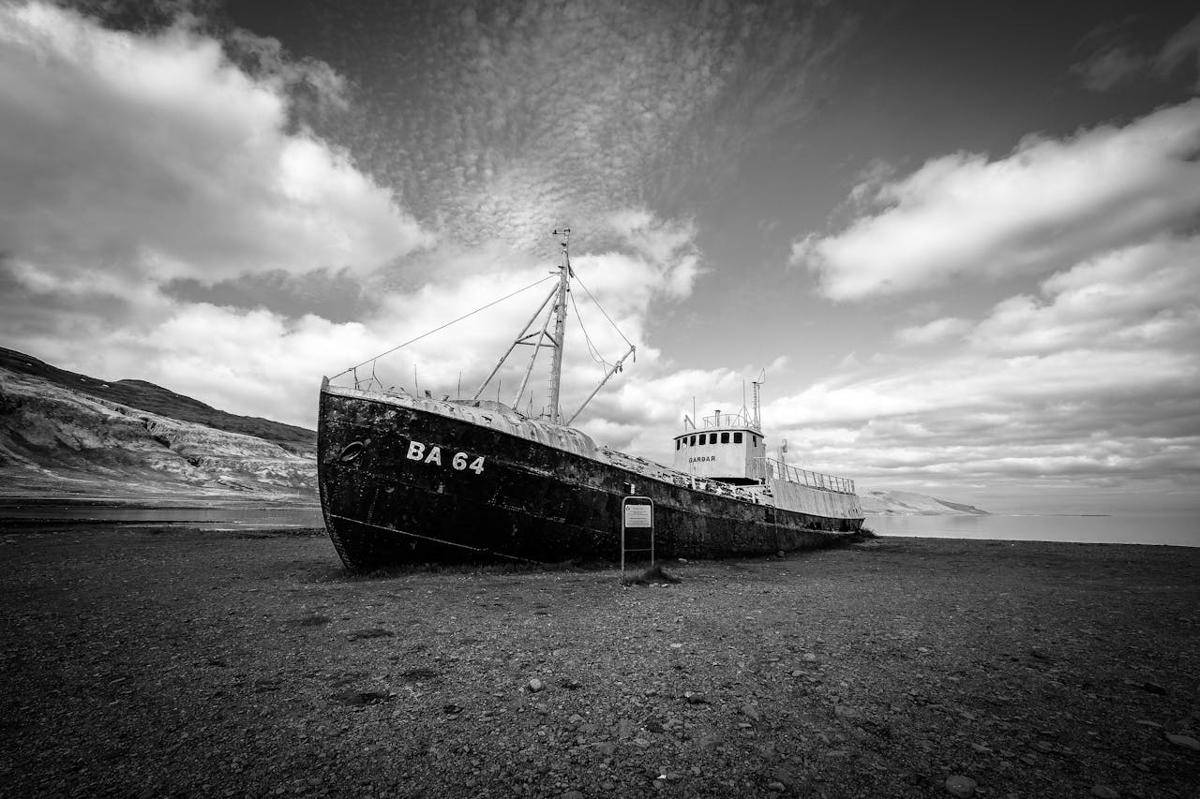 Misteri kapal hantu yang ditemukan tanpa awak di tengah laut. (Pexels/Francesco Ungaro)