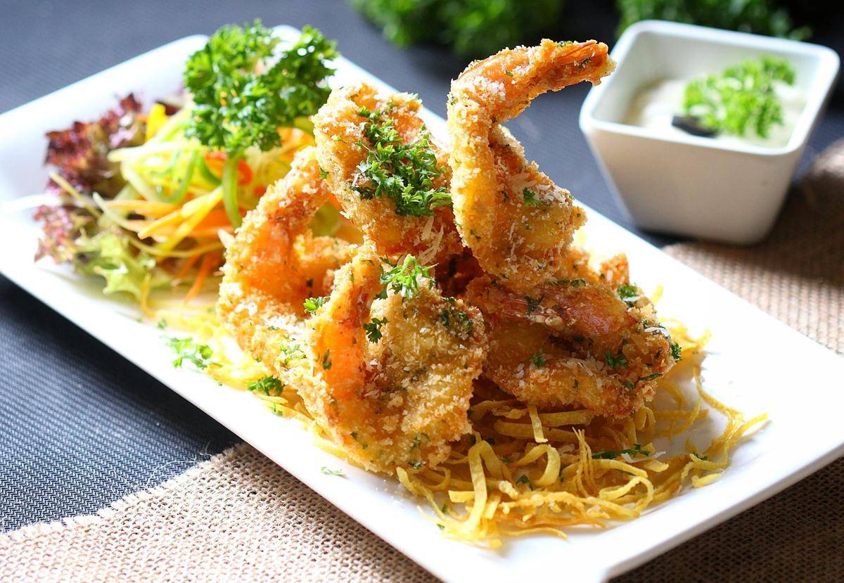 ilustrasi resep udang goreng garlic parmesan