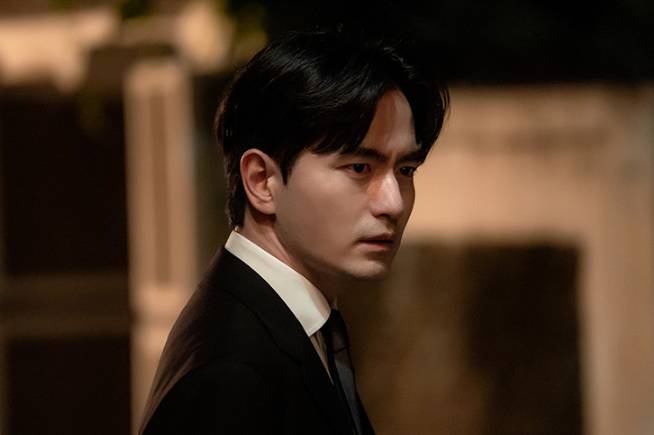 still cut drama Korea Beyond the Bar