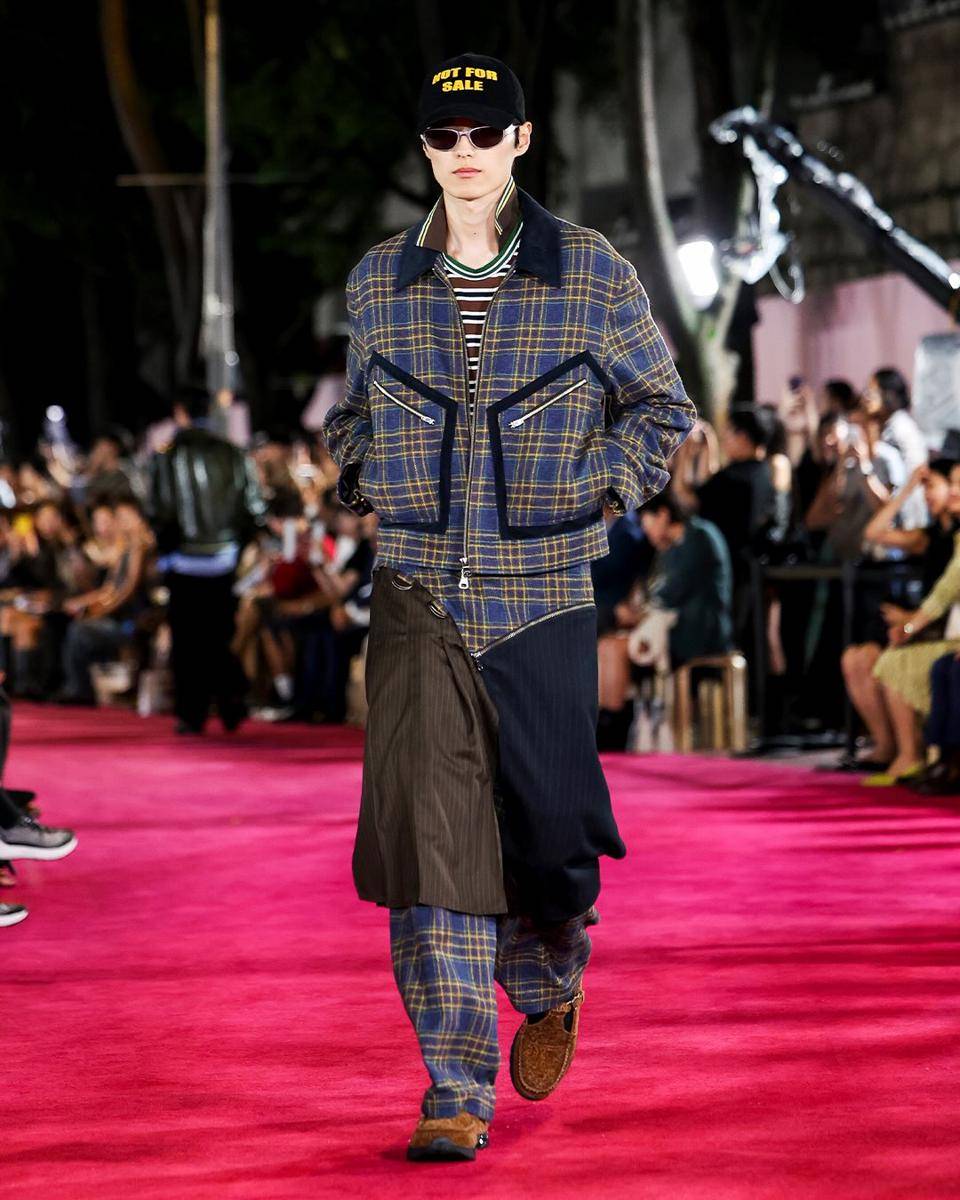 Koleksi Andersson Bell S/S '26 di Seoul Fashion Week (dok. Andersson Bell)