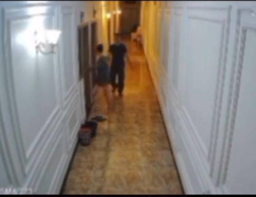 Situasi sebelum korban ditemukan tewas di kamar wisma.jpg