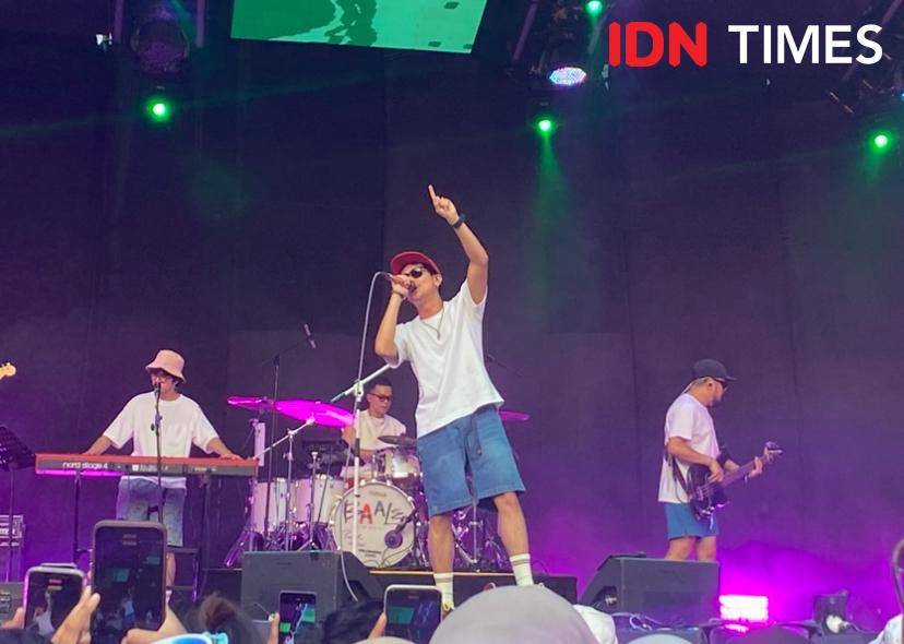 potret Iqbaal Ramadhan di Pestapora 2025, Minggu (7/9/2025)