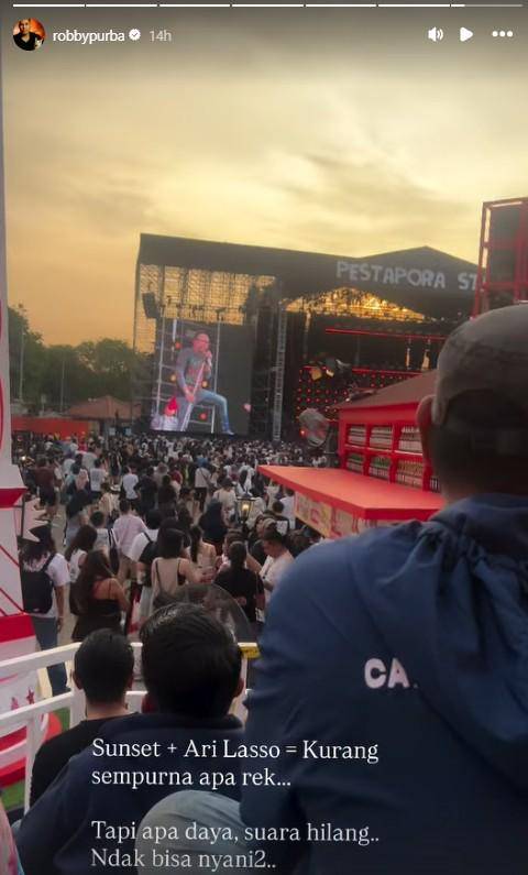 Robby Purba Nonton Pestapora Day 3