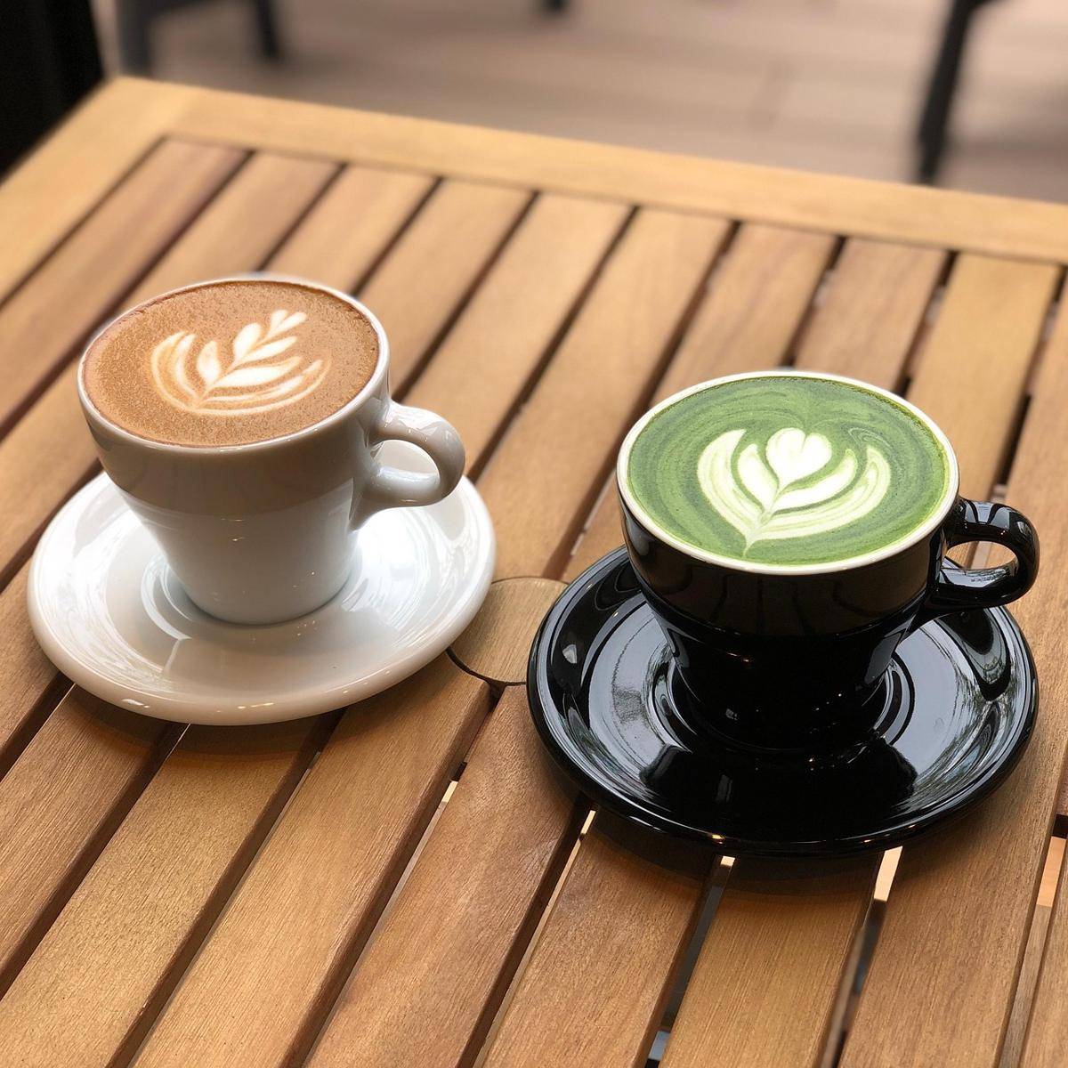 Potret matcha dan kopi