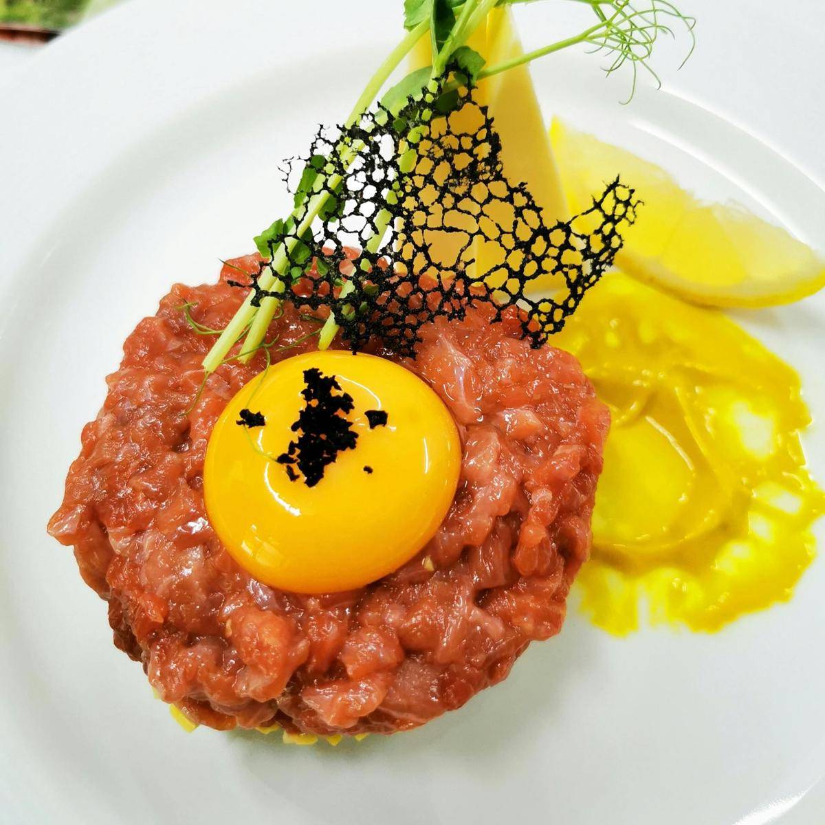 ilustrasi korean french haute cuisine (pexels.com/Rafal Nawrockl)