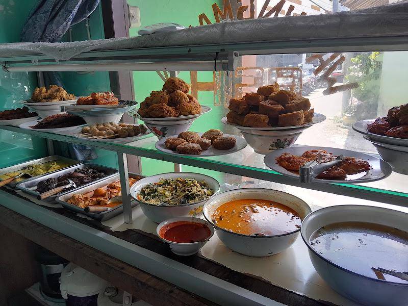 5 Tempat Makan Murah Meriah di Sekitar UPN Veteran Yogyakarta