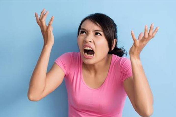 Perempuan sedang emosi (www.cantika.com)