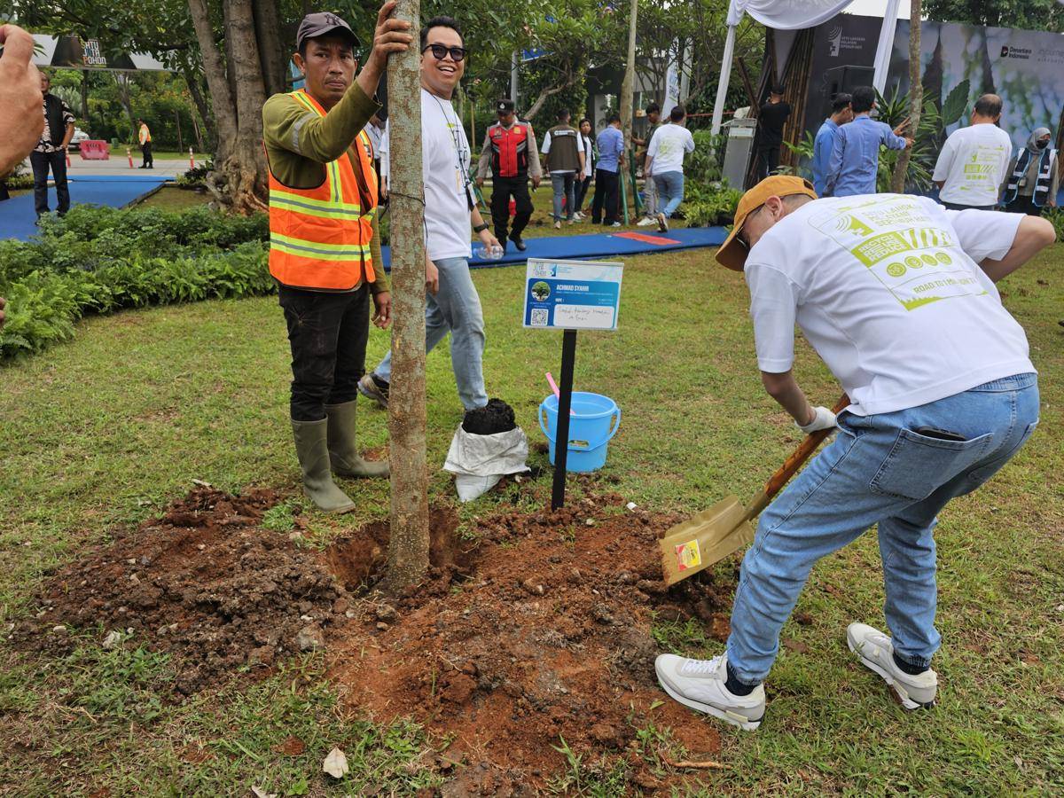 Penanaman sejuta pohon di Bandara Soekarno-Hatta (IDN Times/Maya Aulia Aprilianti)