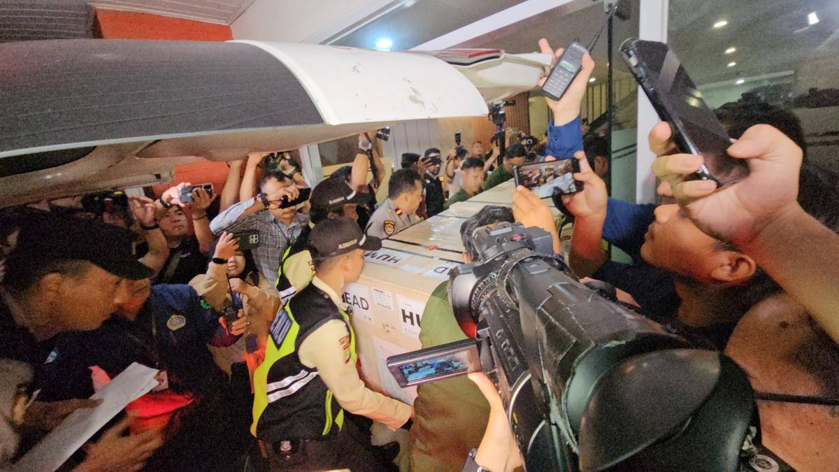 Jenazah mendiang Zetro Leonardo Purba tiba di Bandara Soekarno-Hatta