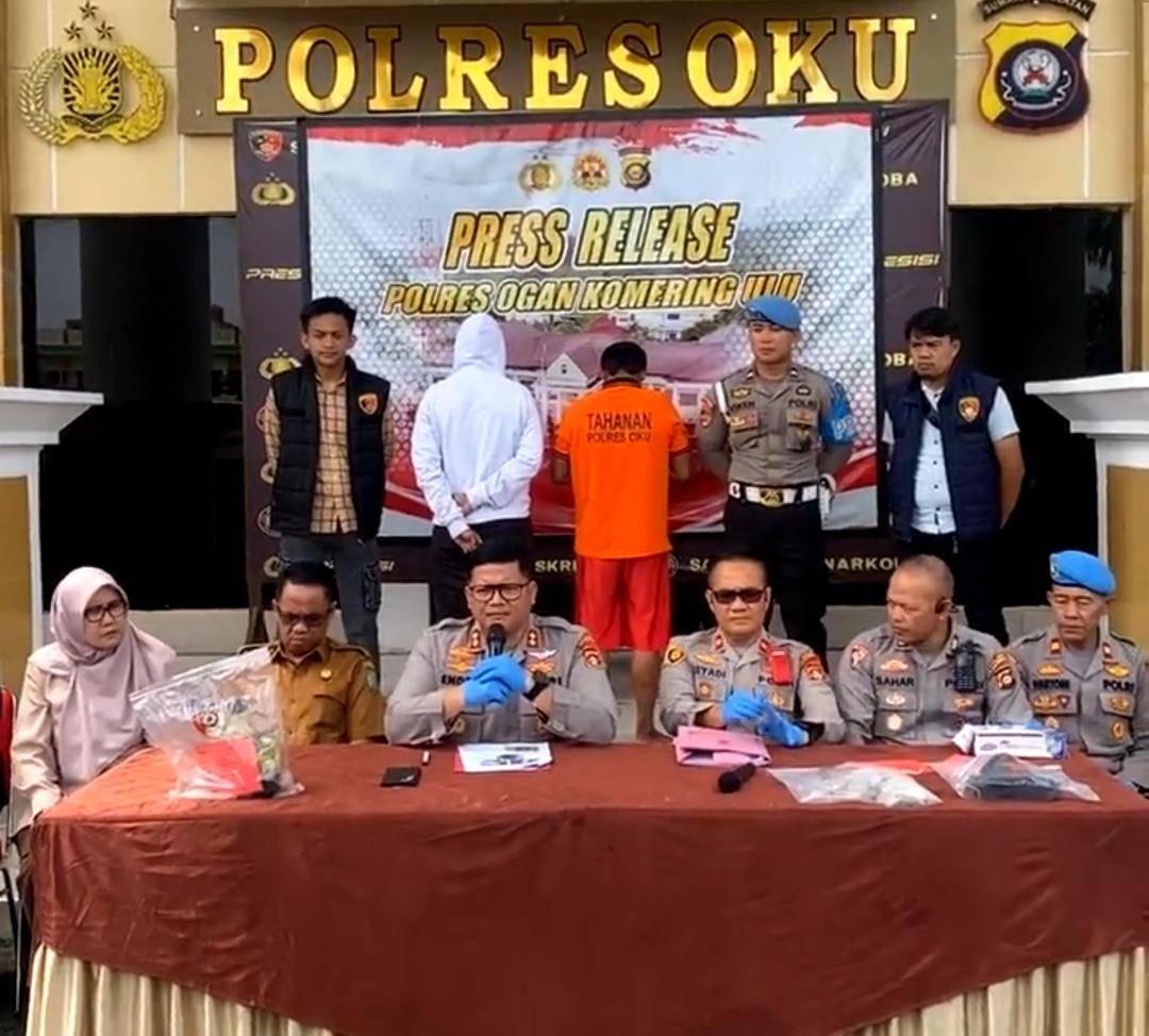 Kapolres OKU saat menggelar press release terkait dalang kerusuhan demo Oku. (Dok. Polres OKU)