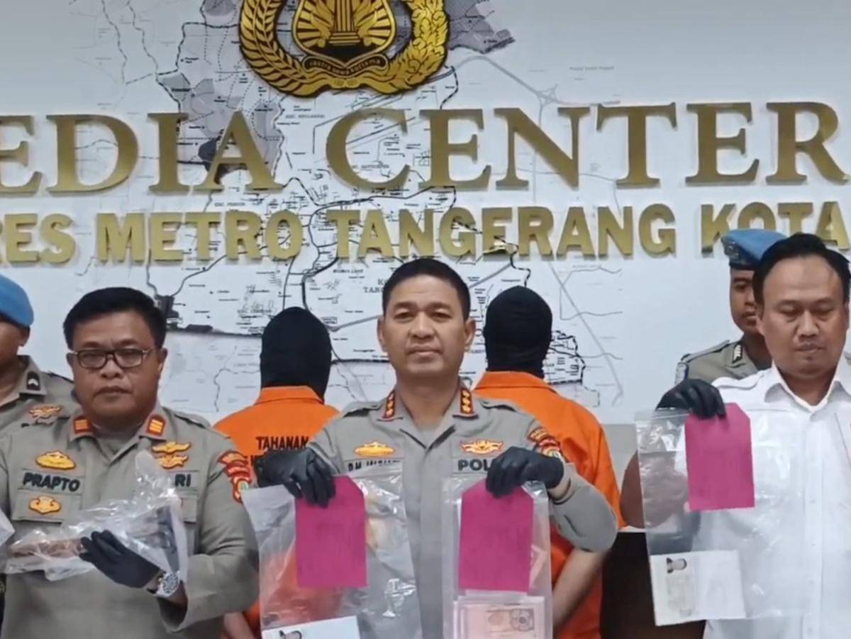 2 WN China ditangkap Polisi usai bobol rumah mewah di Tangeran