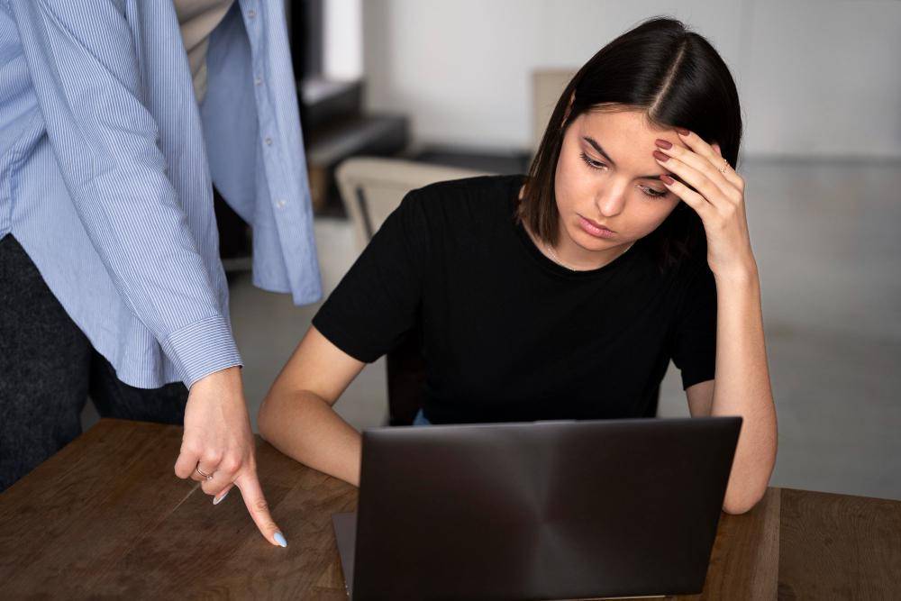 ilustrasi perempuan burnout