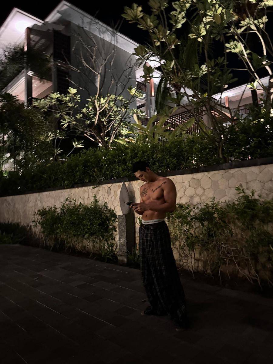 Baekho liburan di Bali (instagram.com/this_is_baekho)