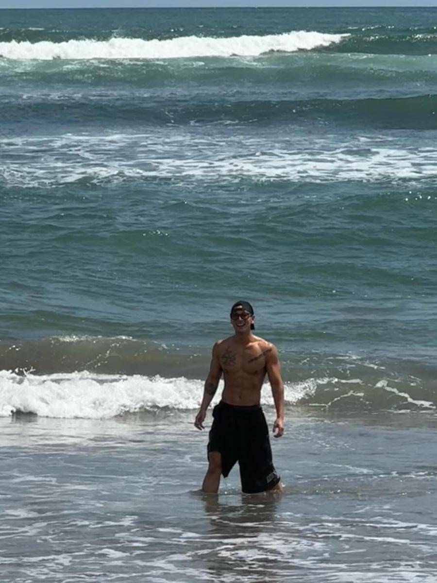 Baekho liburan di Bali (instagram.com/this_is_baekho)
