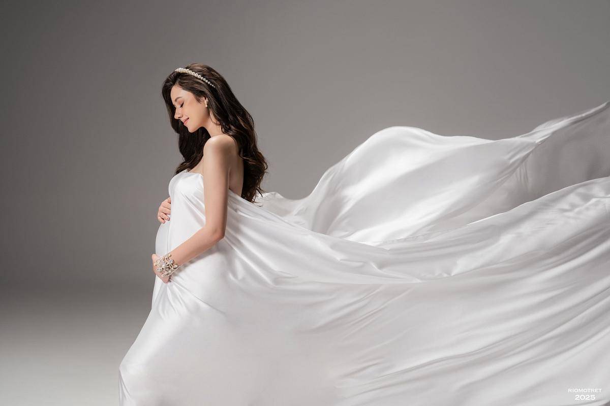 pemotretan maternity Vika Kolesnaya (instagram.com/vika.kolesnaya)