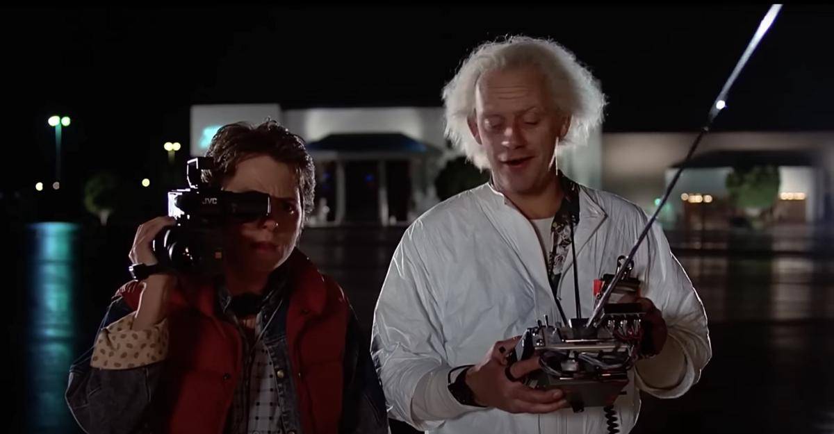 cuplikan film Back to the Future 