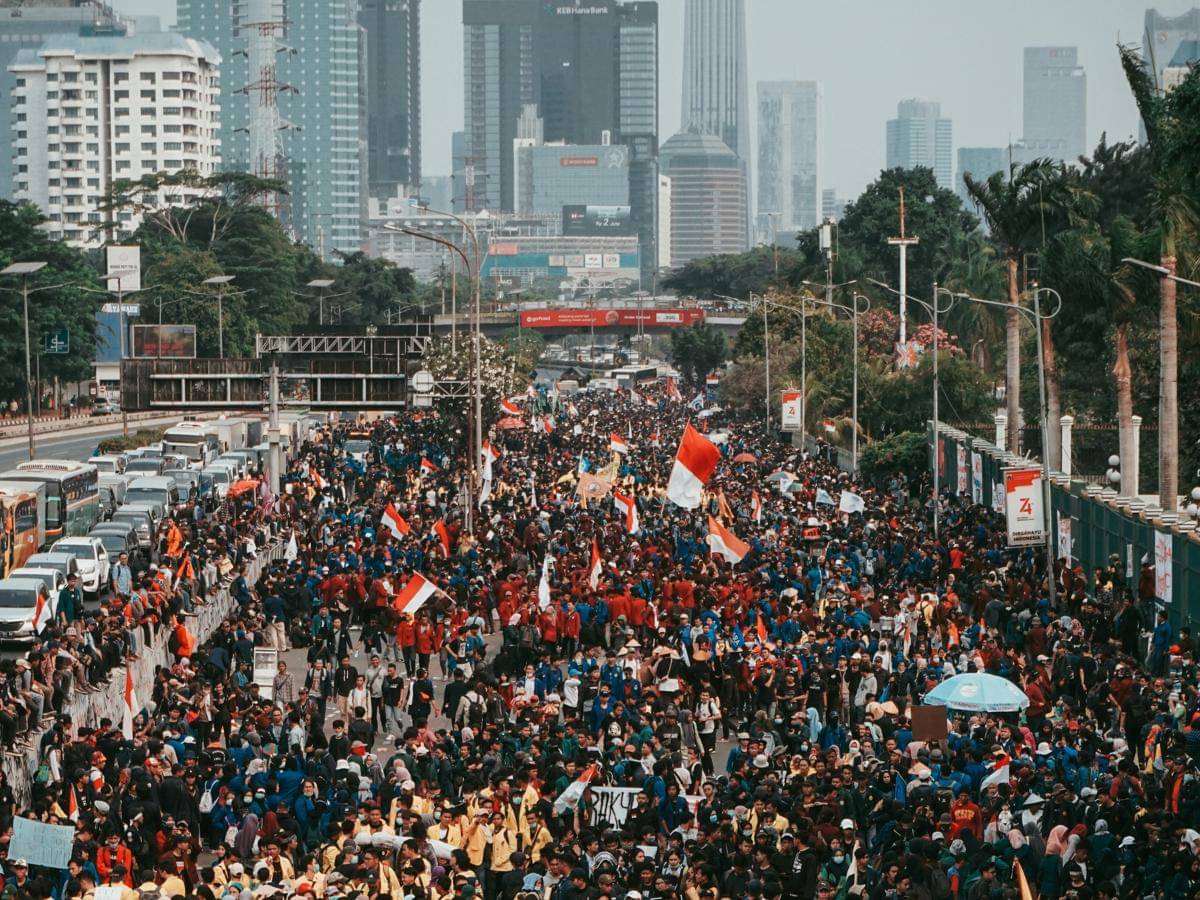 Ilustrasi Unjuk Rasa di Jakarta (unsplash.com/id/@bagirbahana)