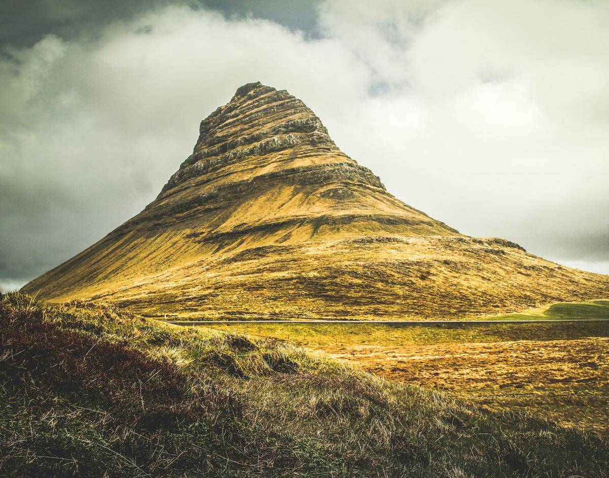 potret Kirkjufell dari dekat