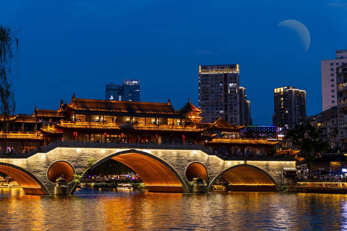 ilustrasi Chengdu (unsplash.com/pengfei Jin)