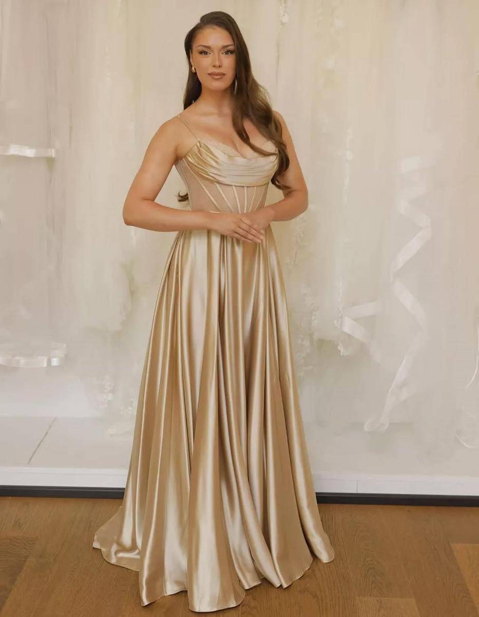 potret Sarah Dzafce, Miss Universe Finlandia 2025 (instagram.com/sarahdzafce)