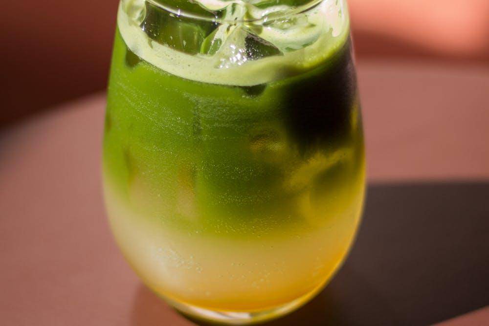 ilustrasi matcha lemonade (pexels.com/Ксения Маркова)