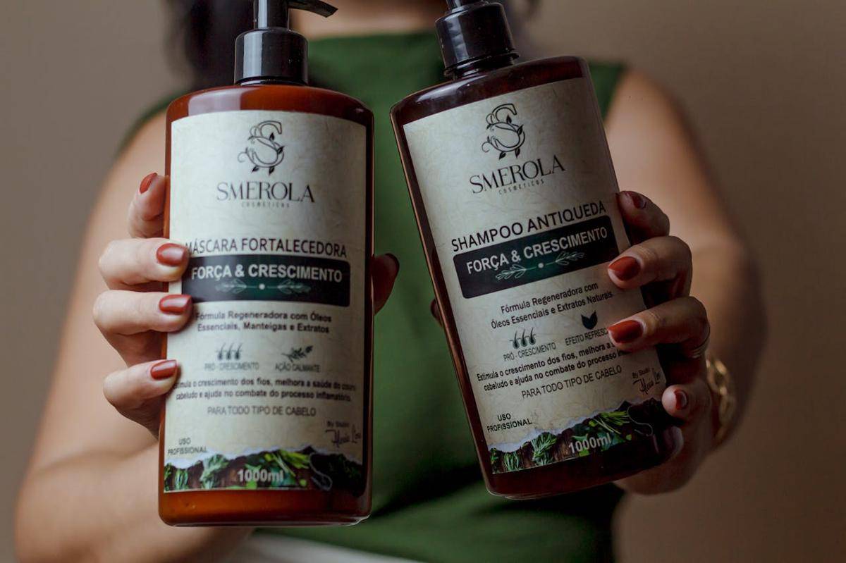 ilustrasi shampoo (pexels.com/Jessica Keli Alves)