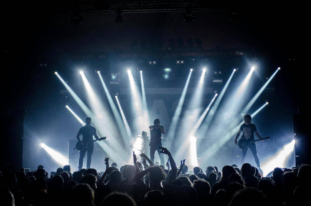 ilustrasi konser live (pexels.com/Thibault Trillet)