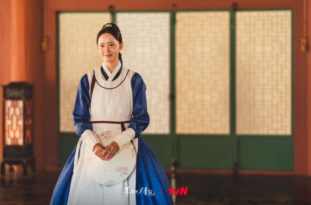 Cuplikan drakor Bon Appétit, Your Majesty (dok.tvN/Bon Appétit, Your Majesty)