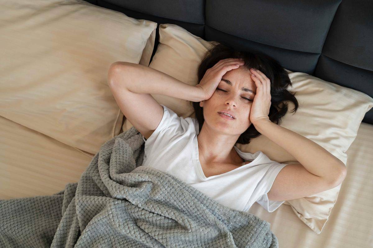 ilustrasi tidak bisa tidur (freepik.com/freepik)