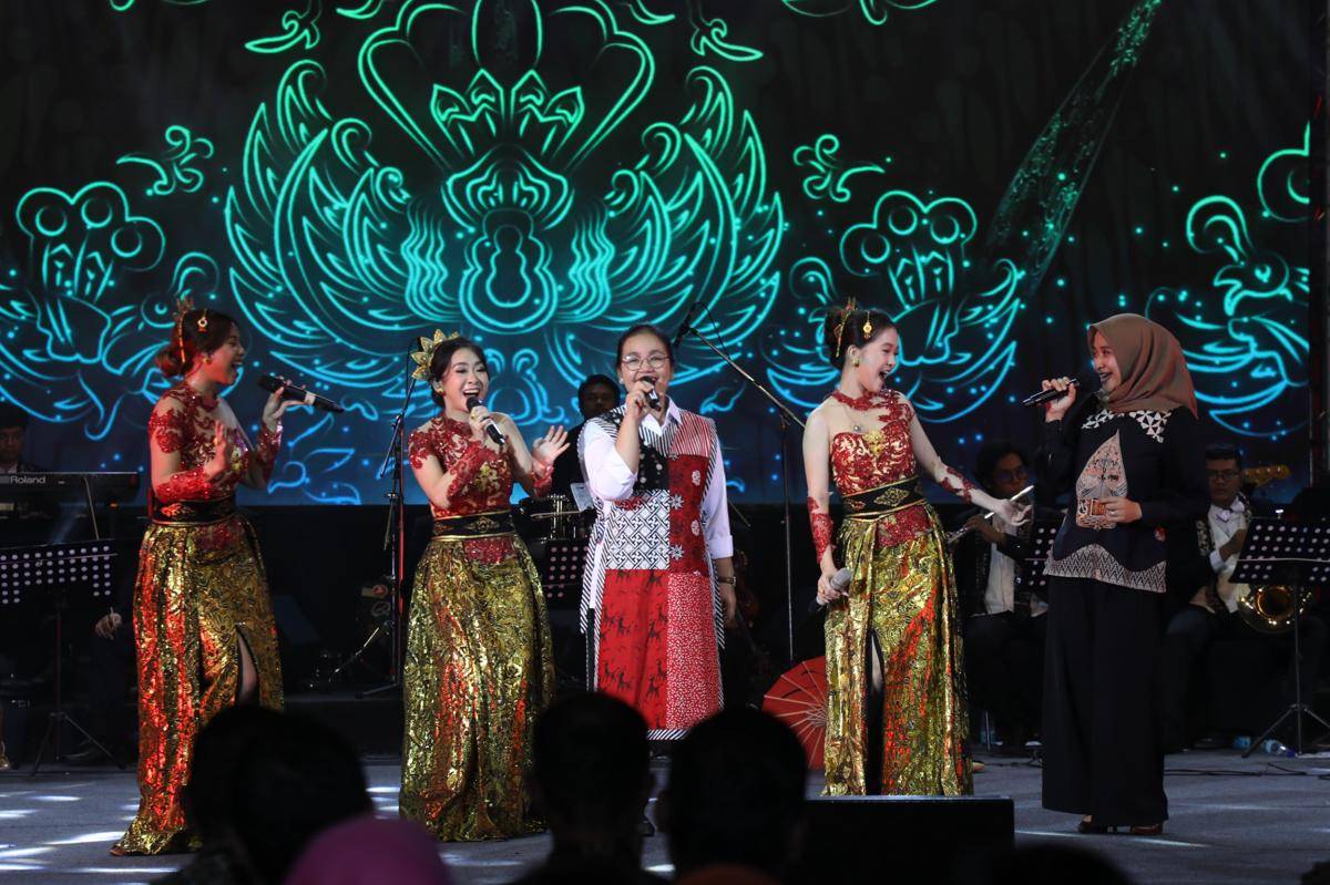 festival kota lama, kota lama, agustina wilujeng