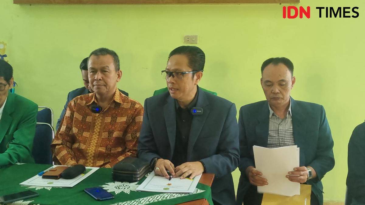 Kasus pelaporan terhadap Dekan Fakultas Hukum Universitas Muhammadiyah Palembang (UMP) Abdul Hamid Usman berujung penerbitan Surat Penghentian Penyidikan (SP 3) dari kepolisian. (IDN Times/Rangga Erfizal)