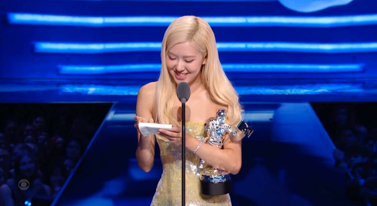 momen Rose BLACKPINK menang MTV VMAs Award 2025