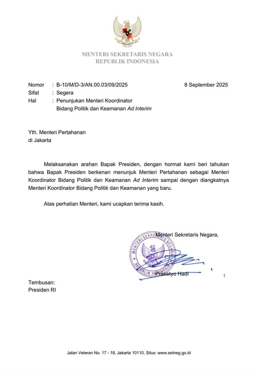 Surat penunjukkan Sjafrie Sjamsoeddin sebagai Menko Polkam Ad Interim yang diteken oleh Menteri Sekretaris Negara. (Dok. Istimewa)