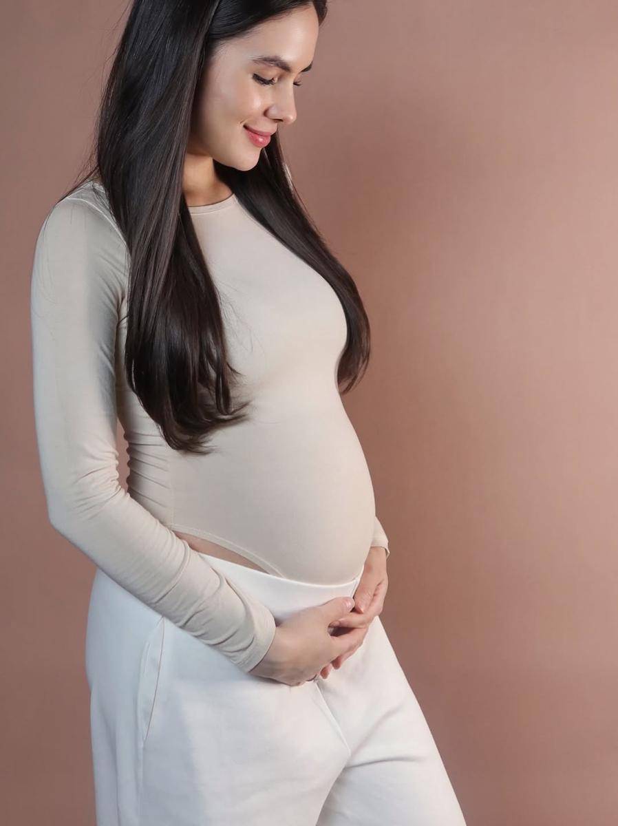 Steffi Zamora dan Nino Fernandez umumkan kehamilan