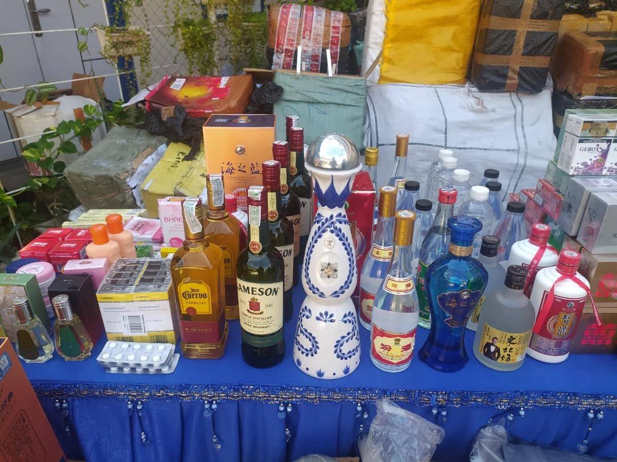 Bea Cukai Makassar musnahkan barang ilegal hasil sitaan, Selasa (9/9/2025). Istimewa