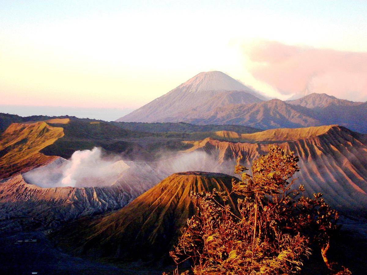 potret Gunung Bromo, Indonesia (pixabay.com/jokotul)