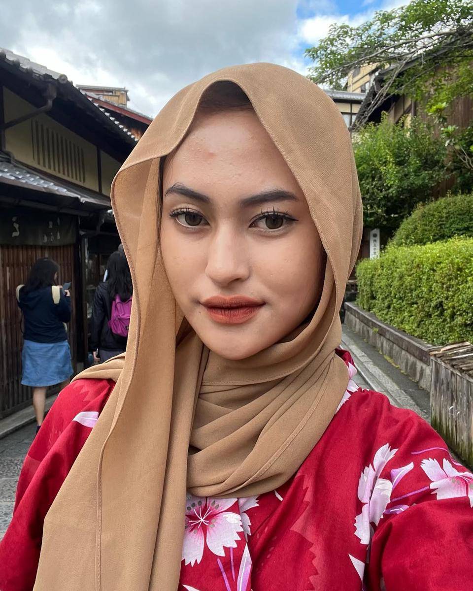 Felisa Kamiliya (instagram.com/felisakaamiliya)