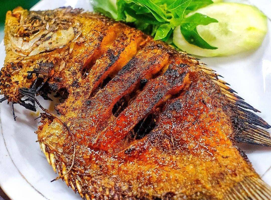 Seafood Samiroso (google.com/maps/Mutiara Pramugya)
