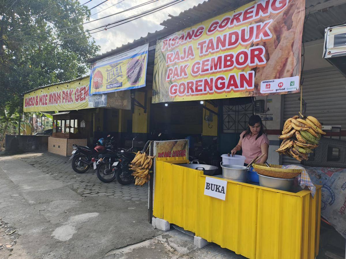 4 Rekomendasi Pisang Goreng Enak di Jogja, Harga Ramah Dompet!